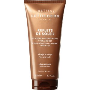 Gel-Crème Auto-Bronzant Hydra-Boost : bronzage uniforme, texture légère et soin hydratant pour une peau douce et radieuse.