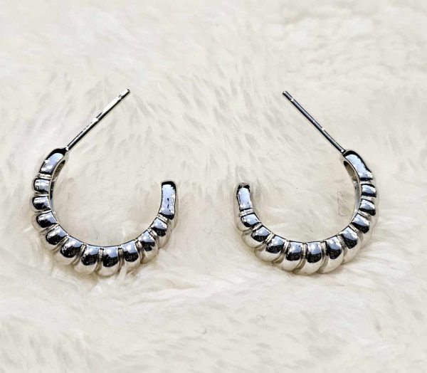 Boucles d'oreilles la petite torsadée – Image 4